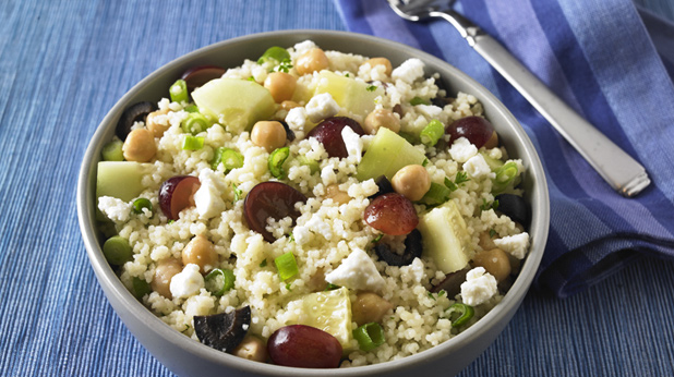 Mediterranean Couscous Salad with Chickpeas 